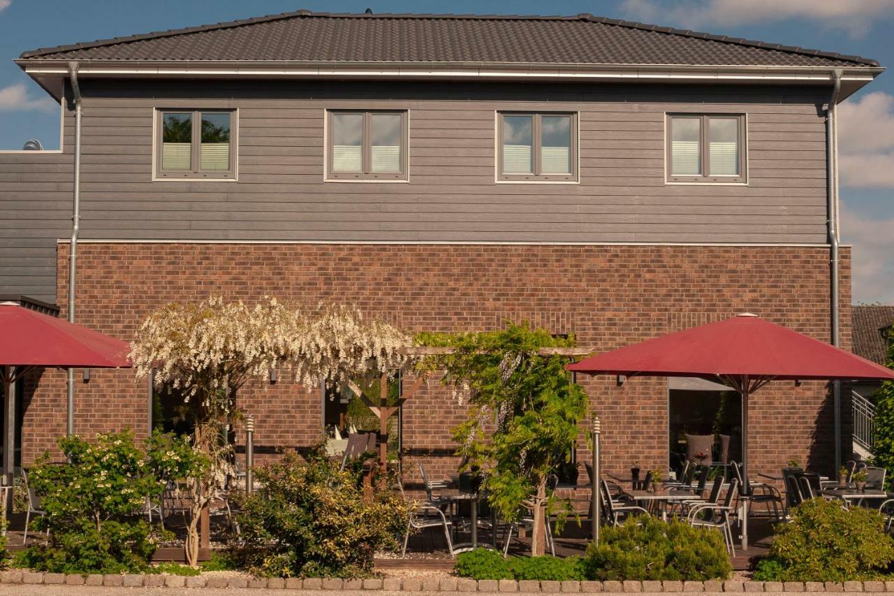 Schlueter Hotel & Restaurant Wankendorf Ngoại thất bức ảnh