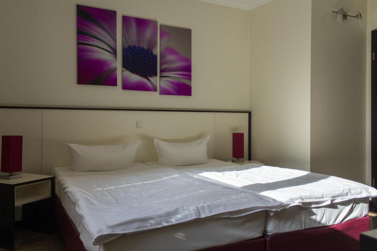 Schlueter Hotel & Restaurant Wankendorf Ngoại thất bức ảnh